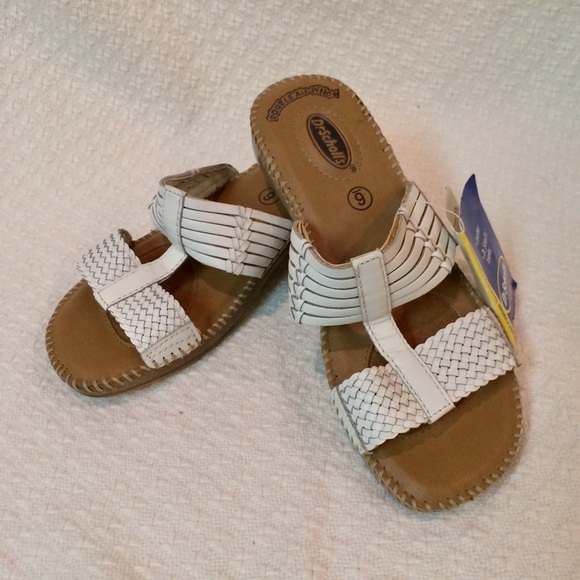NWT Dr. Scholl’s Sandals - Picture 2 of 9